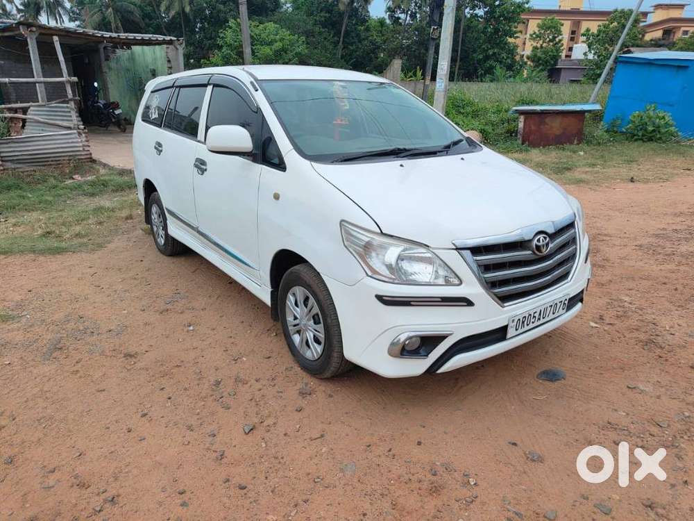 Toyota Innova 2.5 Gx 7 Str Bs-iii, 2012, Diesel