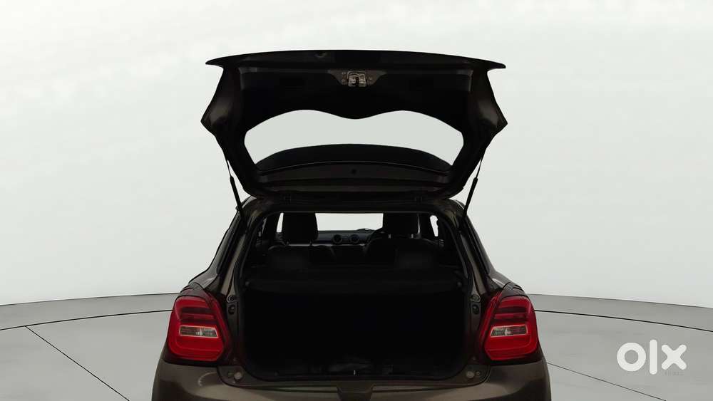 Maruti Suzuki Swift Amt Vxi, 2018, Petrol