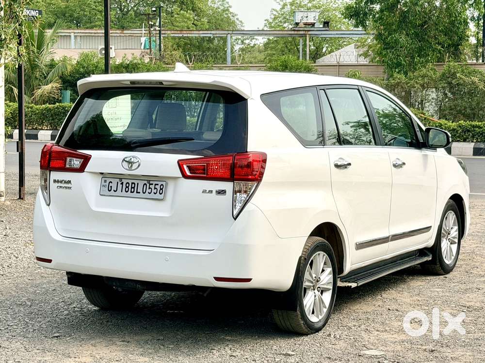 Toyota Innova Crysta 2.8 Zx At 7 Seater, 2019, Diesel