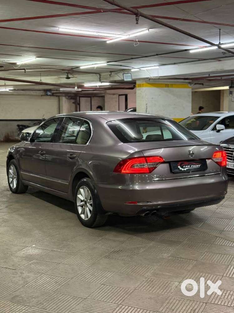 Skoda Superb [ ] 1.8 Style Tsi At, 2015, Petrol