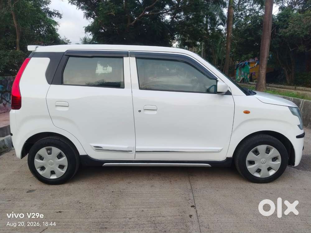 Maruti Suzuki Wagon R 1.0 Vxi Cng, 2023, Cng & Hybrids