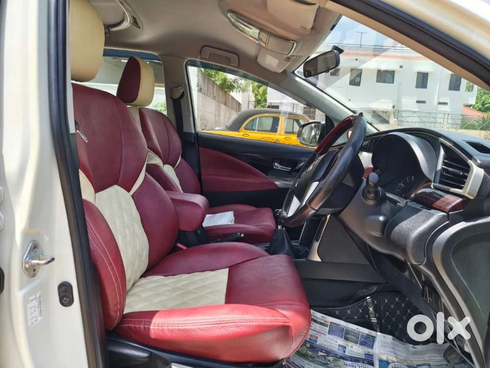 Toyota Innova Crysta 2.4 V 7 Str, 2016, Diesel
