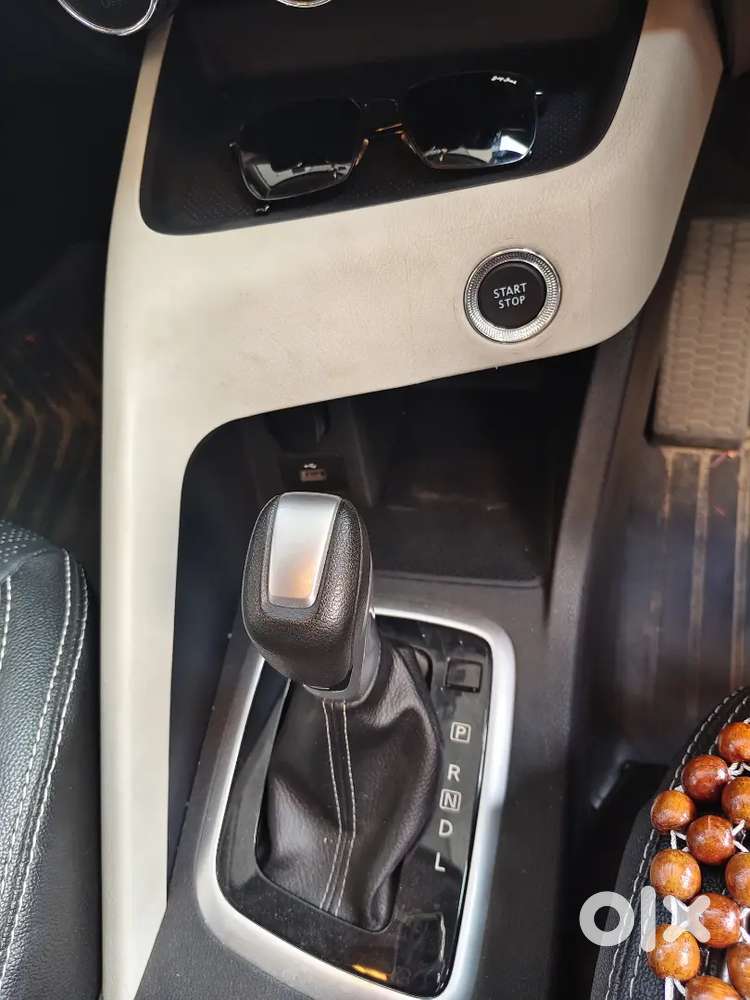 2022 Nissan Magnite Xv Turbo Cvt Automatic Dual Tone