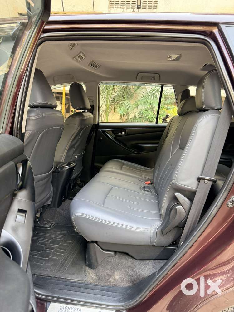 Toyota Innova Crysta 2.8 Gx At 8s, 2016, Diesel
