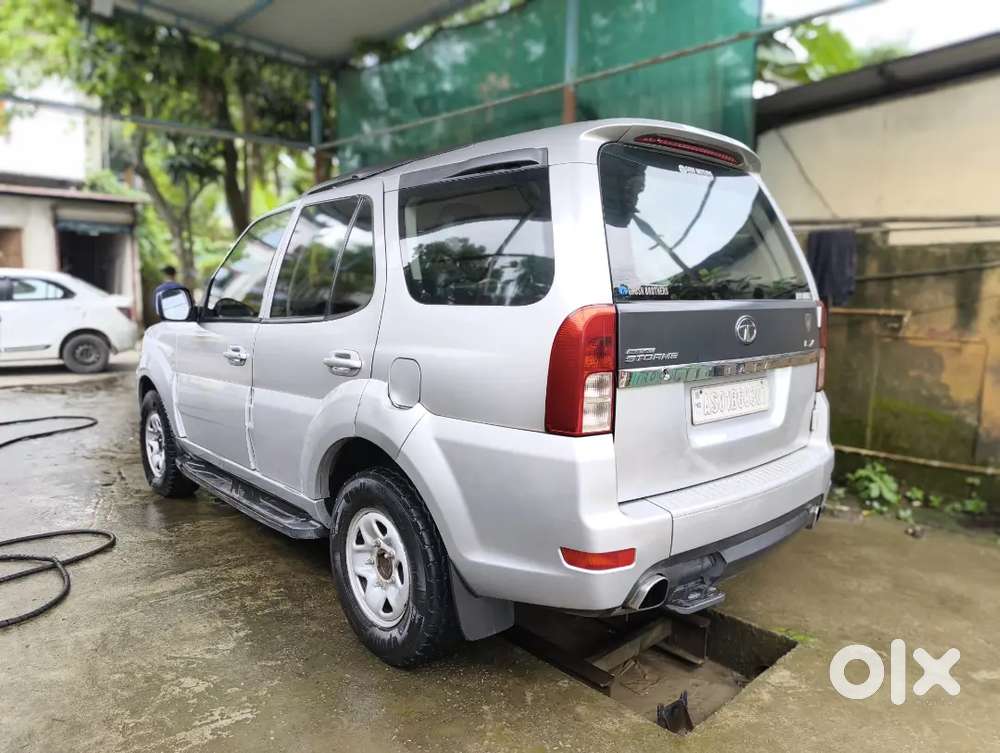 Tata Safari Storme Lx 2013 Diesel Manual