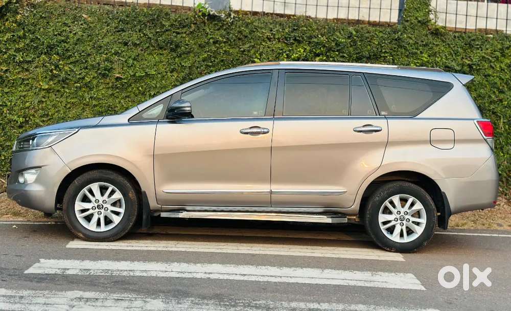 Toyota Innova Crysta 2.4 V 8 Seater 2019 Diesel 45000 Km With Records