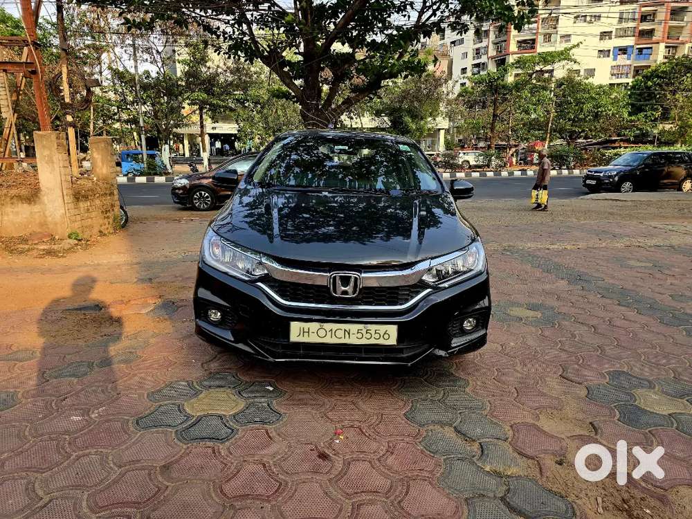 Honda City Zx 2017 Petrol Well Maintained