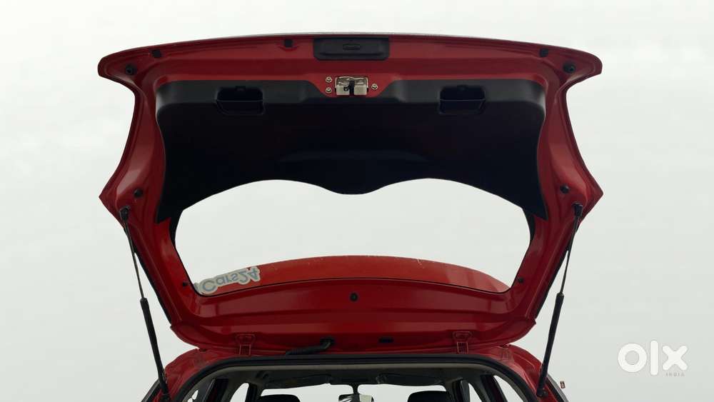 Maruti Suzuki Swift 2018 Vxi, 2019, Petrol