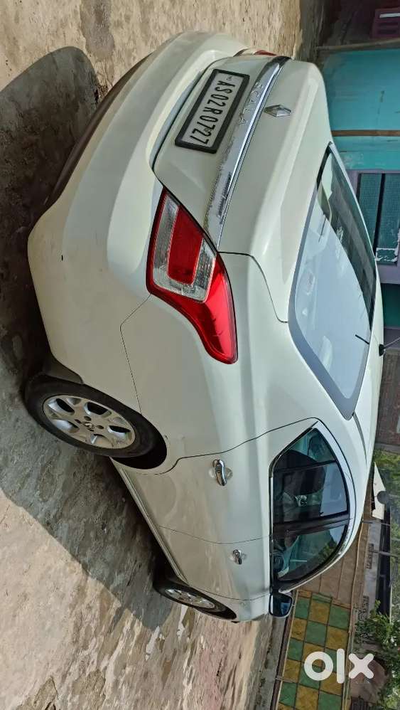 Renault Scala 2016 Petrol 90000 Km Driven