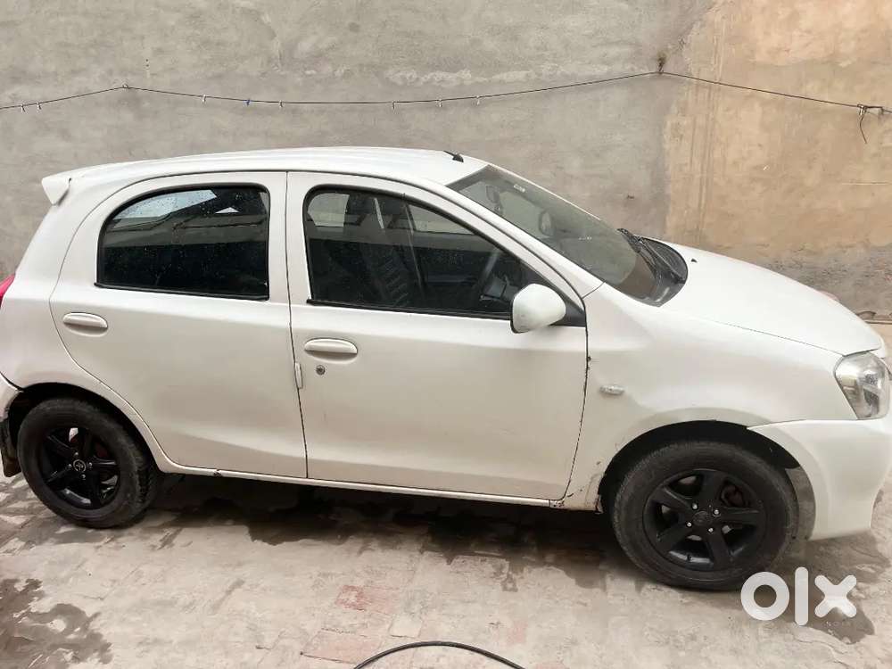 Liva Diesel 2nd Owner Pb03 Bathinda Number Good Car