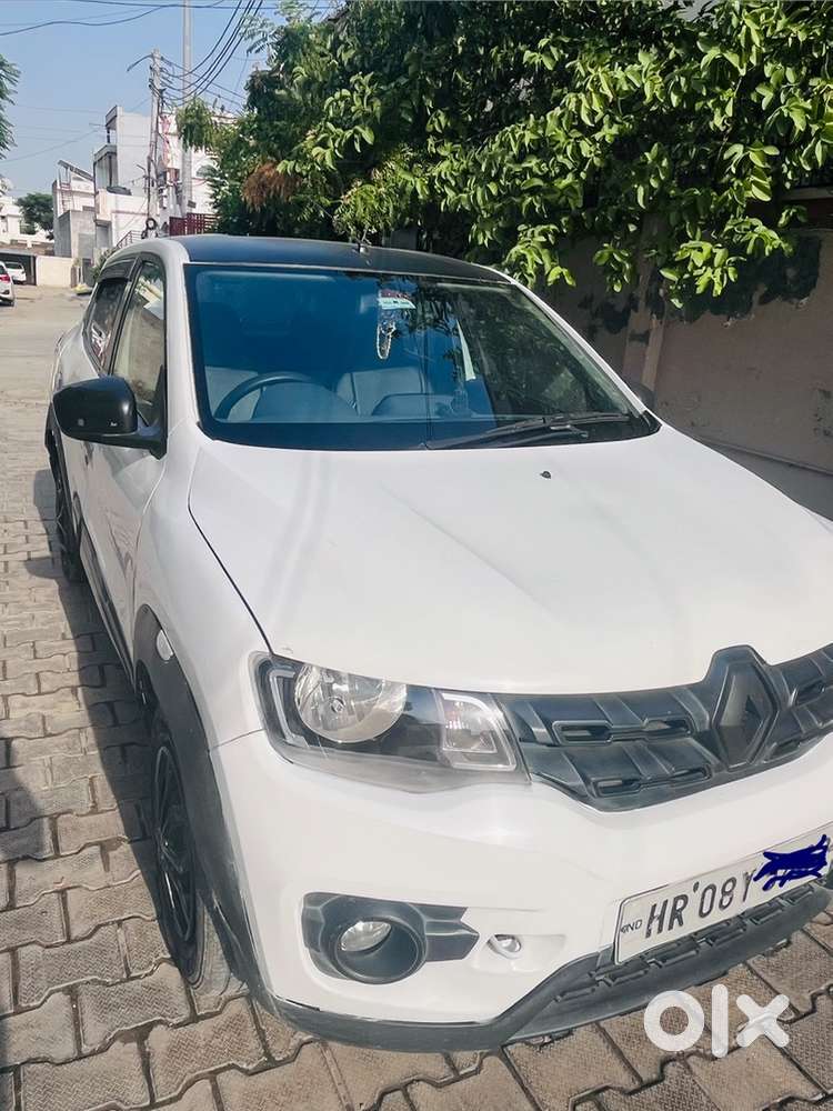 Kwid 42000 Km Run With Jbl Speaker And Amplifier