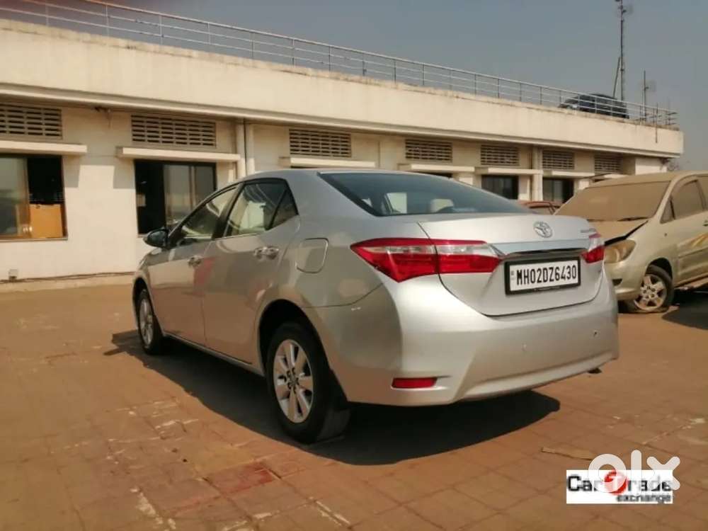 Toyota Corolla Altis 2015