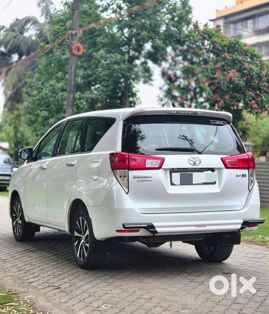 Toyota Innova Crysta 2.4 Z 7 Str, 2026, Diesel