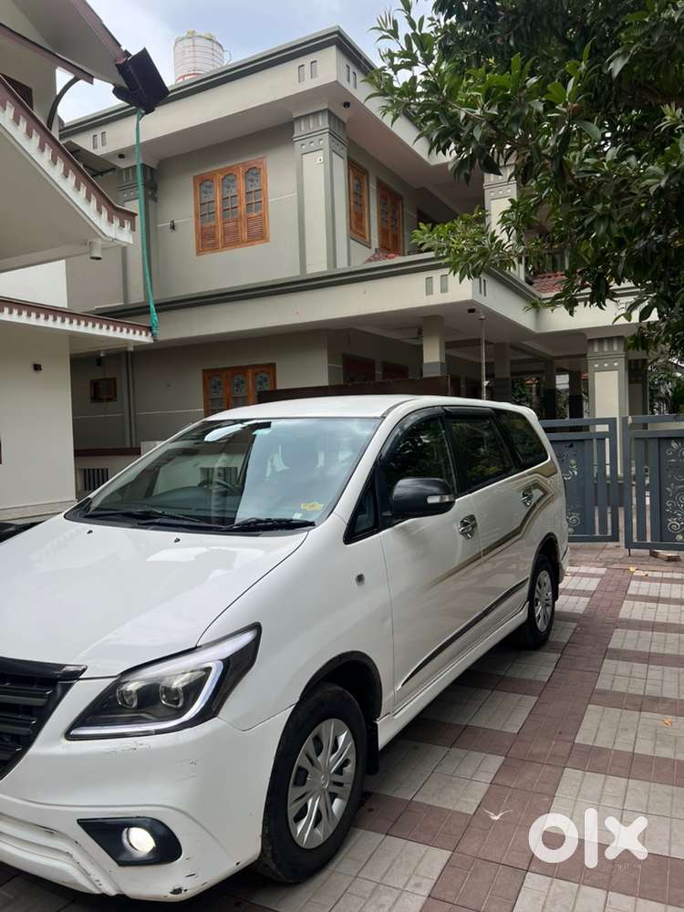 Toyota Innova Diesel Manual 2015/16
