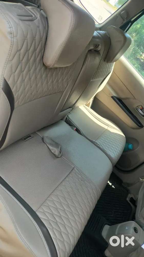 Maruti Suzuki Ertiga Vxi 2023