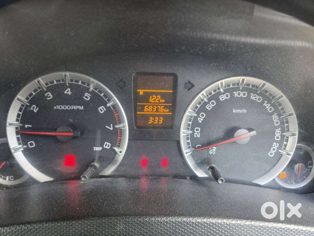 Maruti Suzuki Swift Vxi + Manual, 2013, Petrol