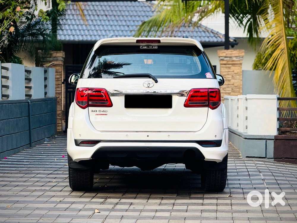Toyota Fortuner 3.0 4x2 Automatic, 2014, Diesel