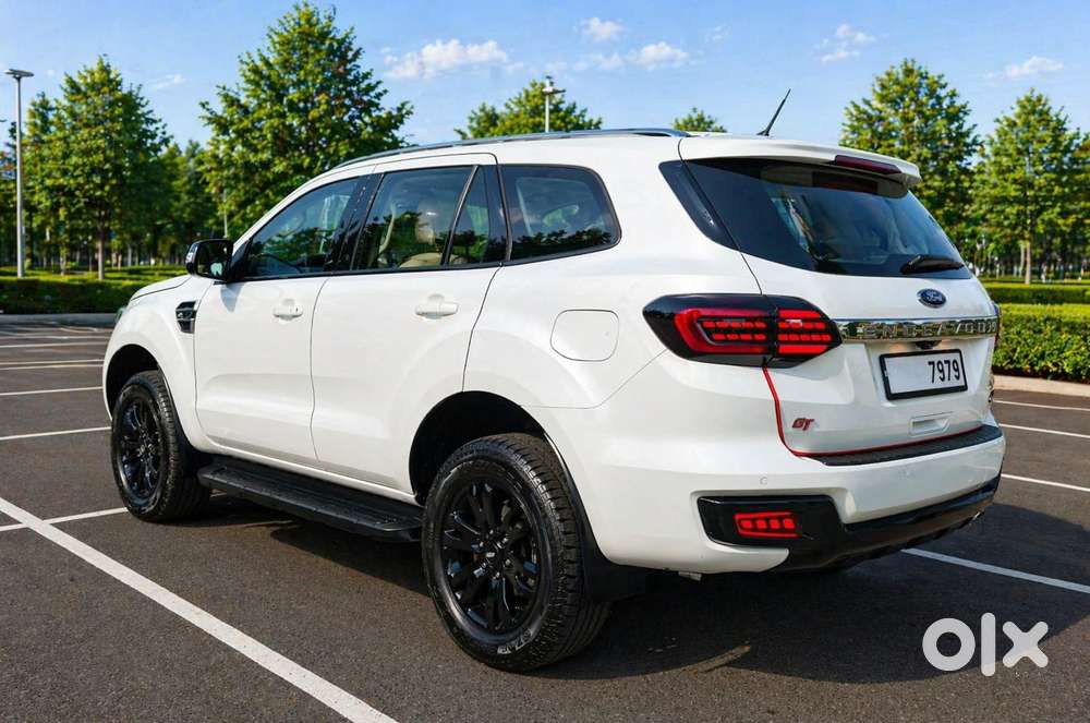 Ford Endeavour 3.2 Titanium 4x4 At, 2017, Diesel