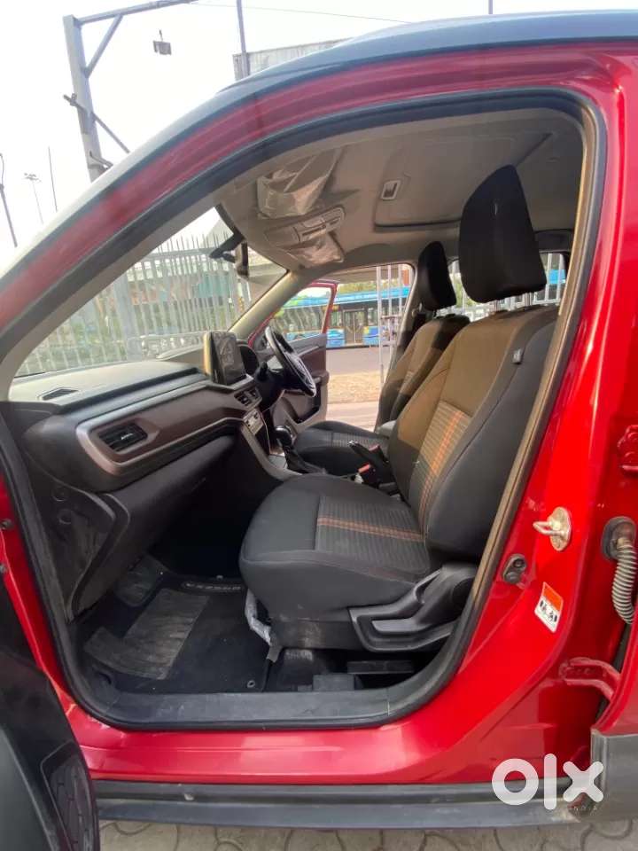 Maruti Suzuki Vitara Brezza 1.5 Zxi Plus At, 2022, Petrol