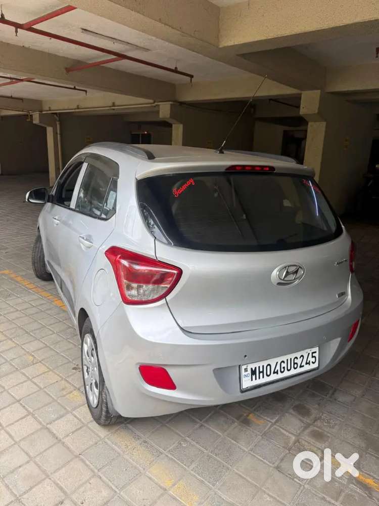 Hyundai Grand I10 Sportz Car