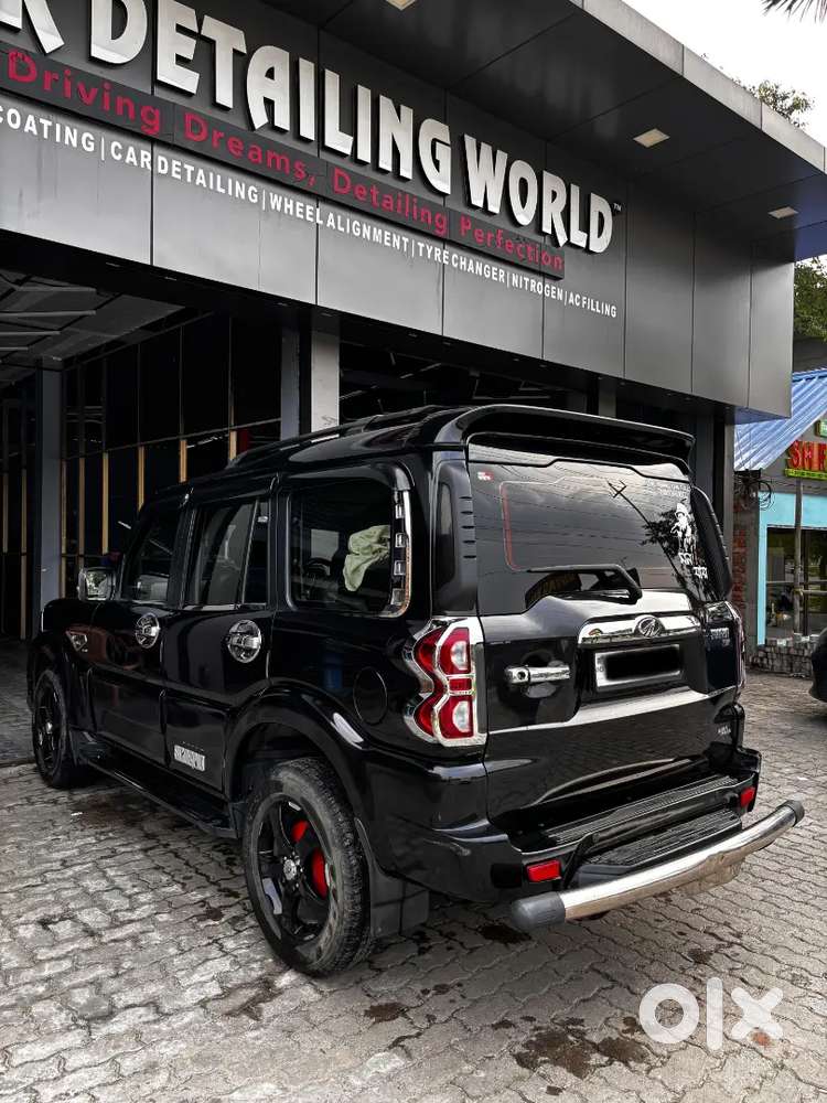 Mahindra Scorpio Classic 2022