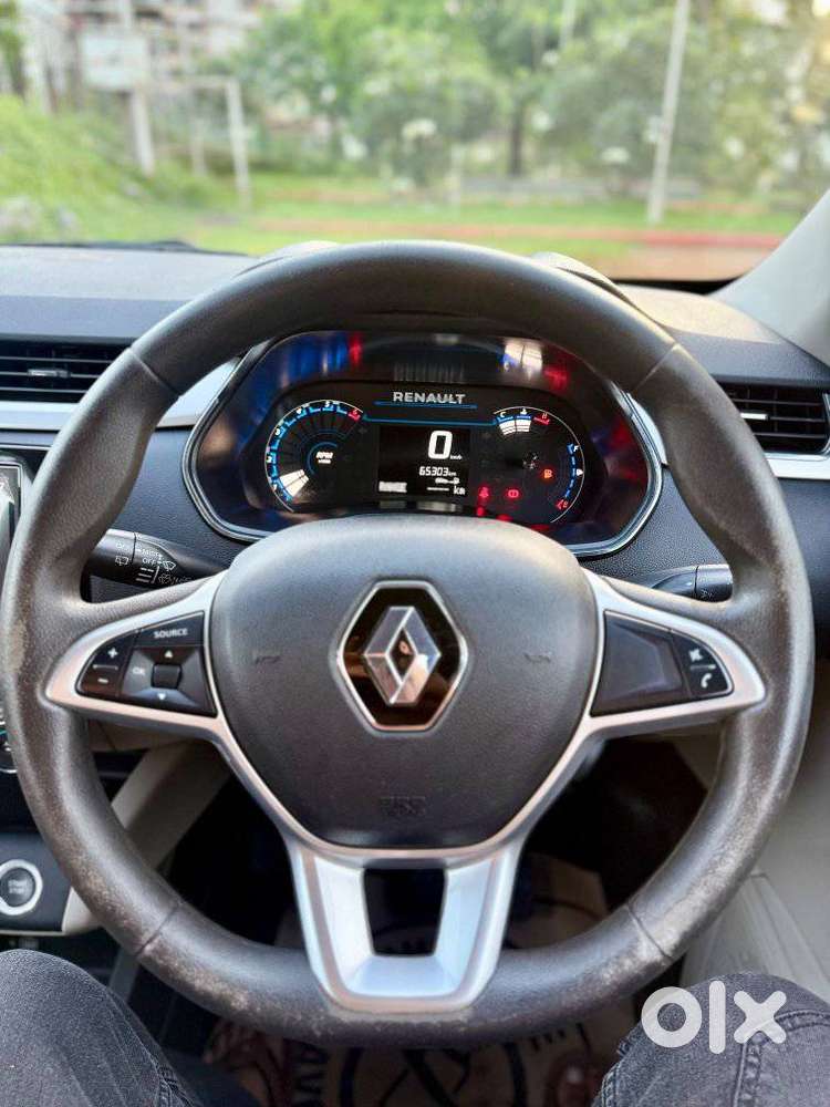 Renault Triber Rxz, 2023, Petrol