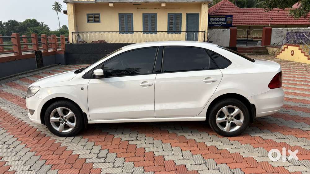 Skoda Rapid 1.6 Elegance Tdi, 2012, Diesel