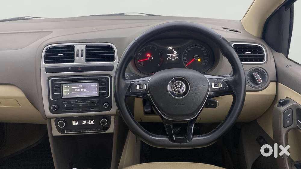 Volkswagen Vento 2013-2015 1.6 Highline, 2015, Petrol