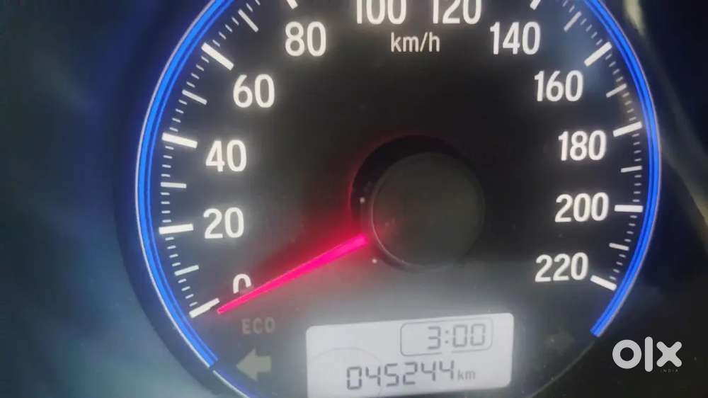 Honda Jazz 2017  45,244 Km  ₹4,45,000

 Honda Jazz 1.2 S Mt (i-vte