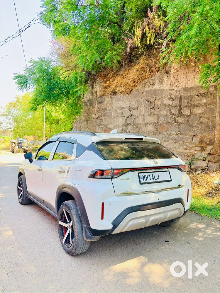 Maruti Suzuki Fronx Cng+petrol Car 2024