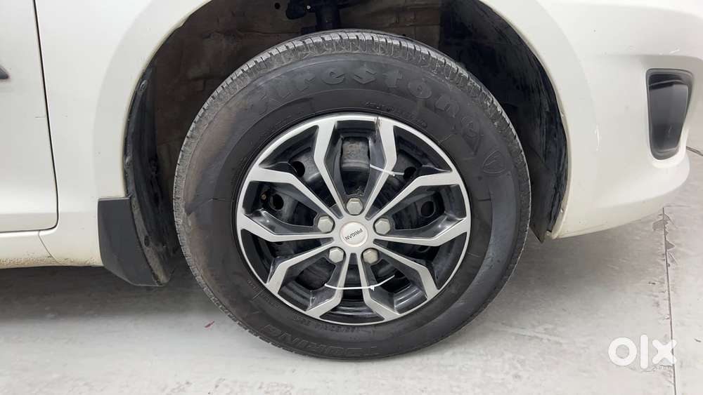 Maruti Suzuki Swift Dzire 1.3 Vxi, 2012, Petrol