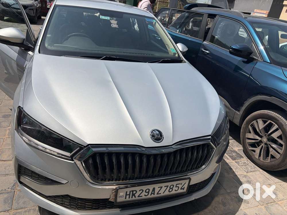 Skoda Slavia Active 1.0l Tsi Mt, 2022, Petrol