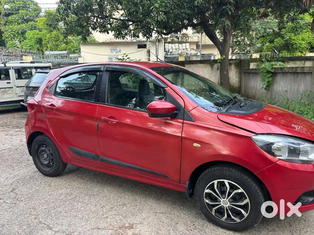 Tata Tiago  2016 Cng Petrol