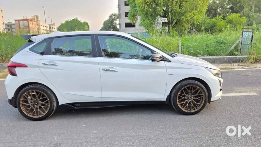 Hyundai I20 Asta (o) 1.2 Ivt, 2025, Petrol
