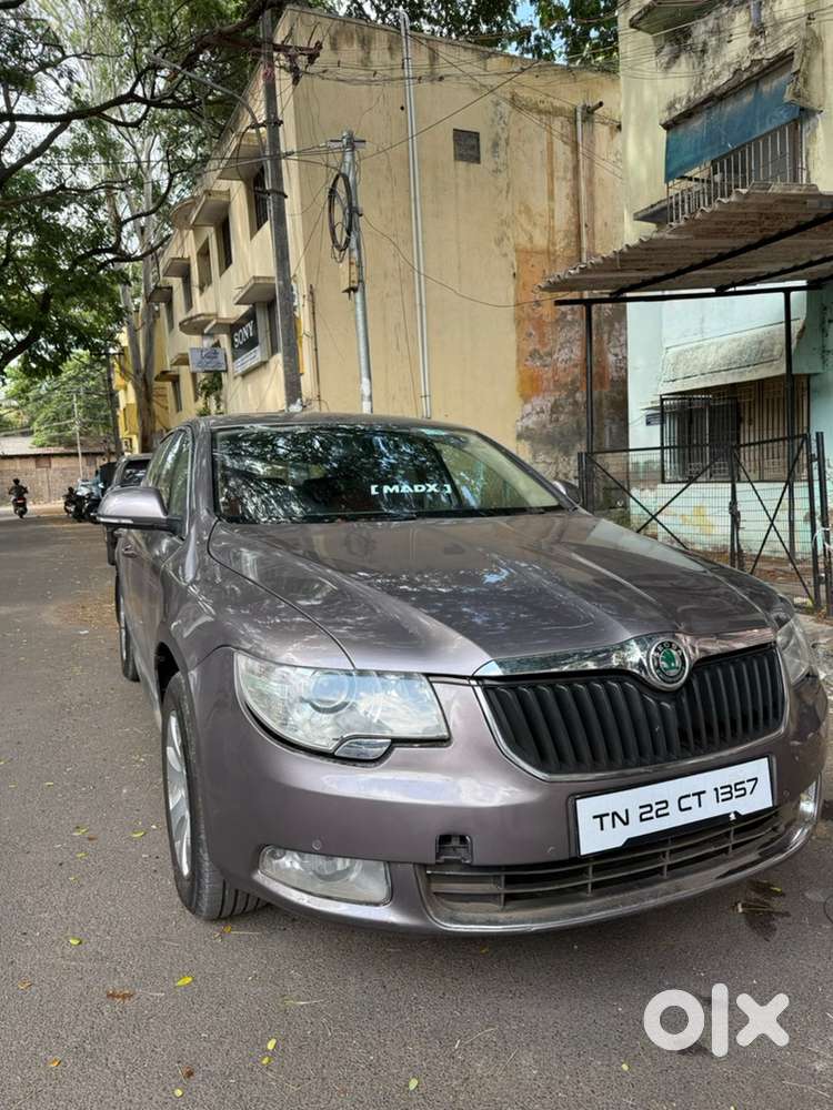 Skoda Superb 2012 Model Diesel Automatic