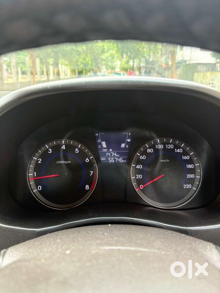 Hyundai Verna 2015 Fluidic Tax Paid Till 2030