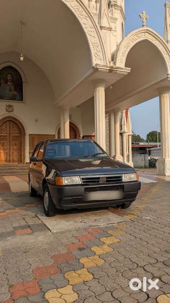 Fiat Uno 1.7 Trend Ac 2001 Model