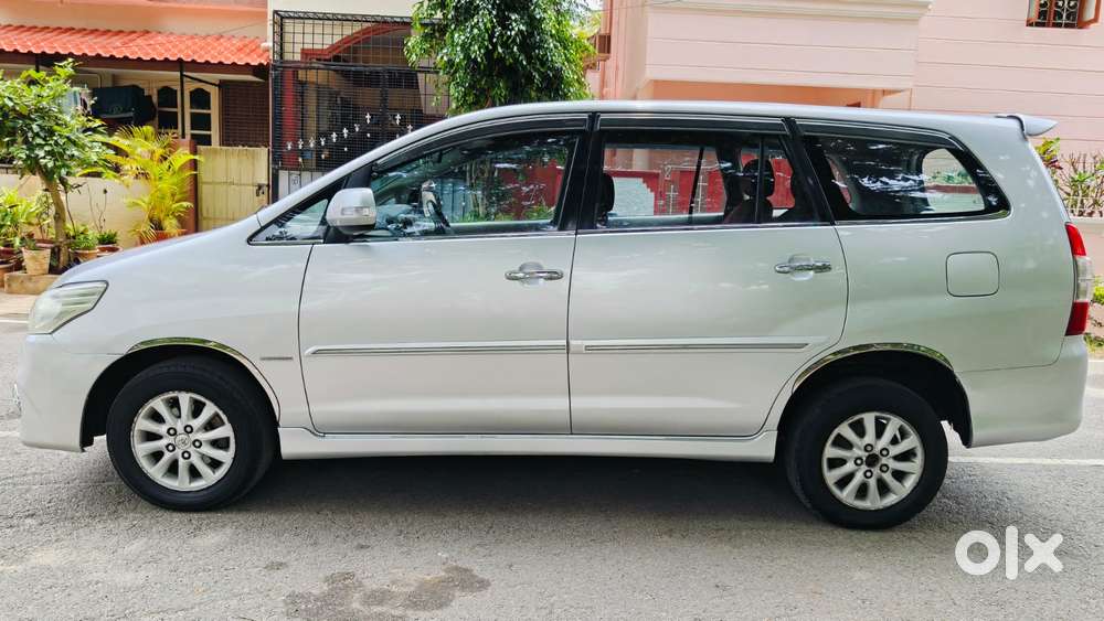 Toyota Innova 2.5 V 7 Str, 2013, Diesel