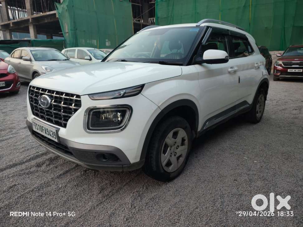Hyundai Venue 1.2 S Plus, 2021, Petrol