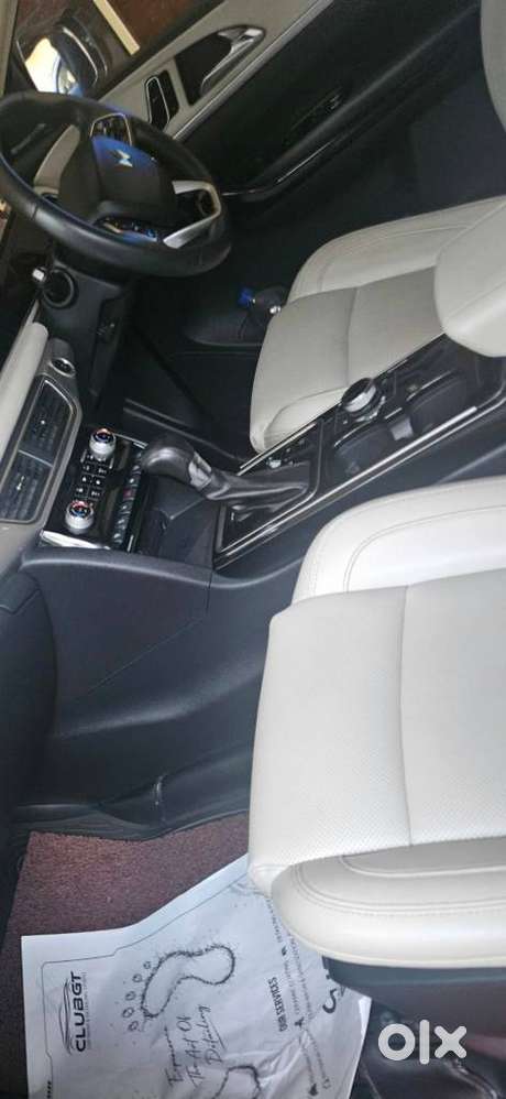 Mahindra Xuv700 2.2 Ax 7 Diesel At Luxury Pack Str, 2022, Diesel
