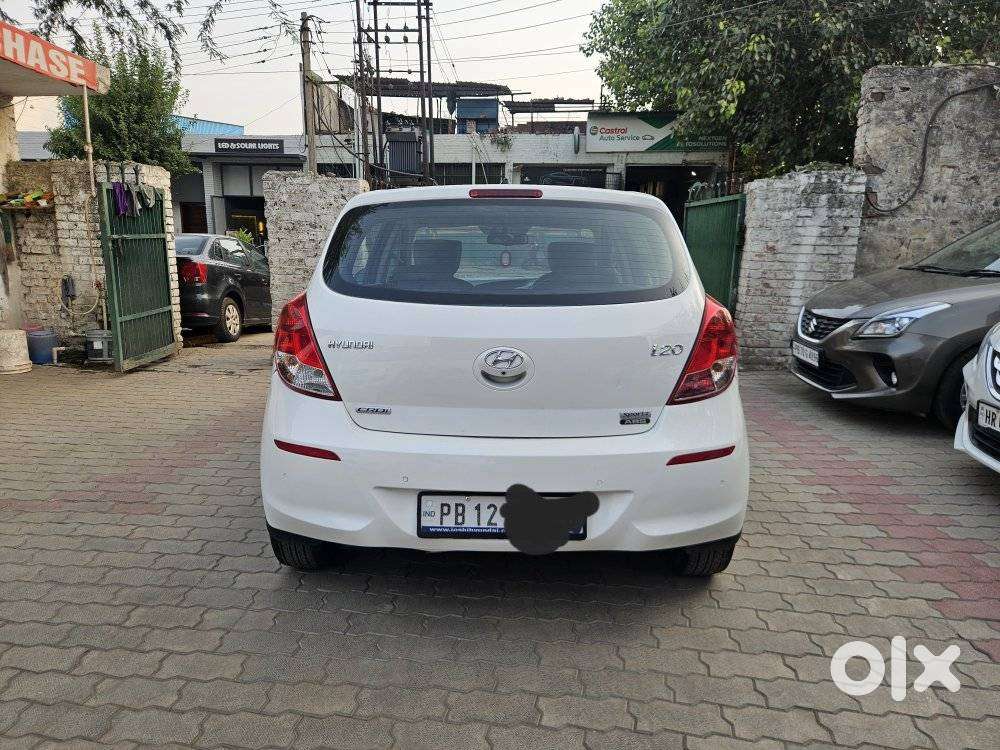 Hyundai I20 Sportz 1.4 Crdi, 2014, Diesel