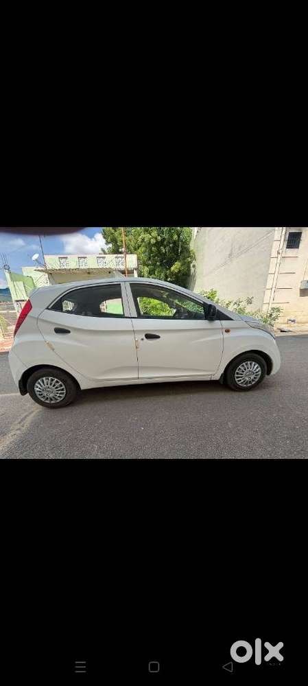 Hyundai Eon Era +, 2016, Petrol