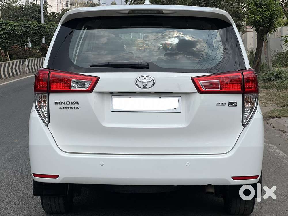 Toyota Innova Crysta 2.8z Automatic, 2018, Diesel