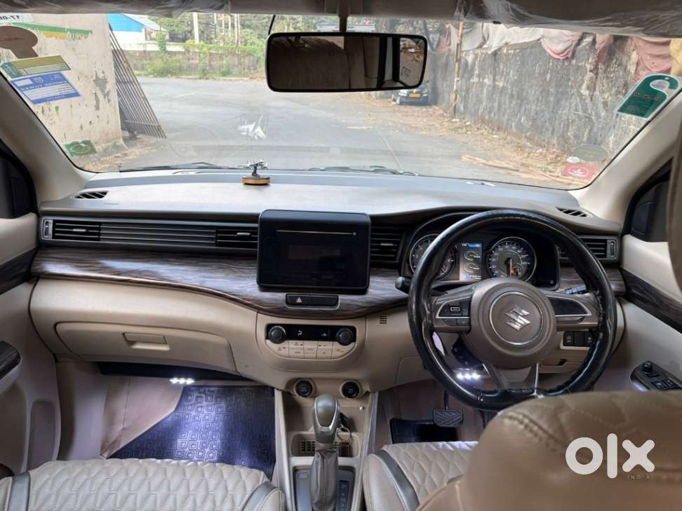 Maruti Suzuki Ertiga Zxi At Shvs, 2019, Petrol