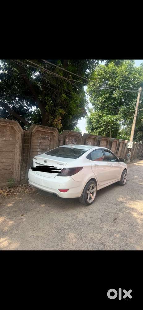 Hyundai Verna Diesel 2013