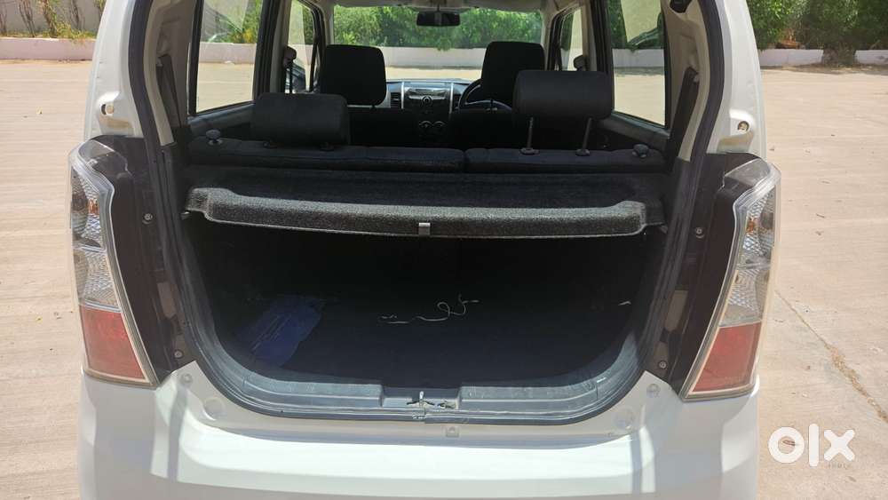 Maruti Suzuki Stingray Vxi Optional, 2014, Petrol