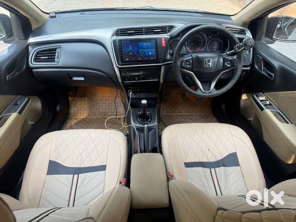 Honda City V