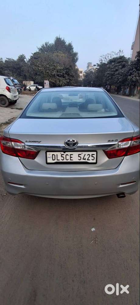 Totota Camry Petrol