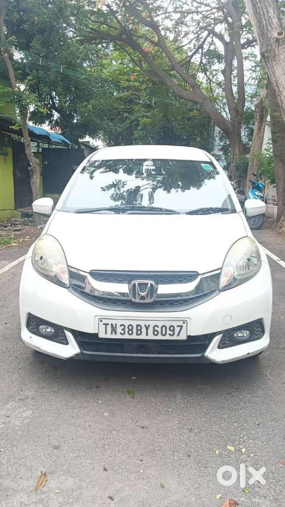 Honda Mobilio, 2014, Petrol