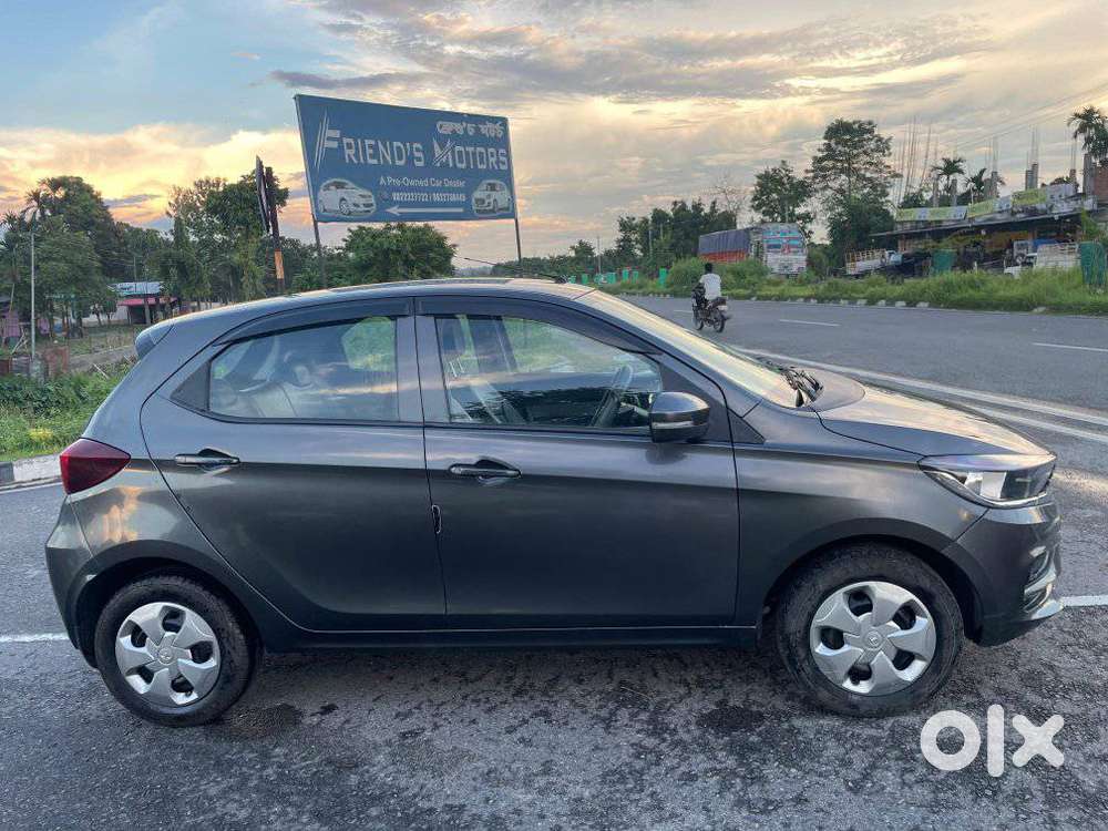 Tata Tiago 1.2 Revotron Xt, 2020, Petrol